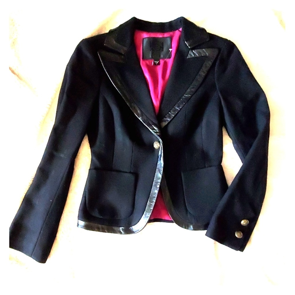 New. Tags lost. Bebe Collection wool blazer